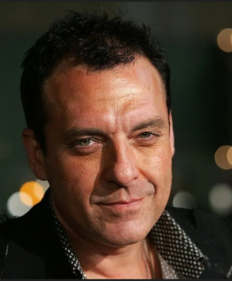Tom Sizemore, doublé en version française par Michel Vigné