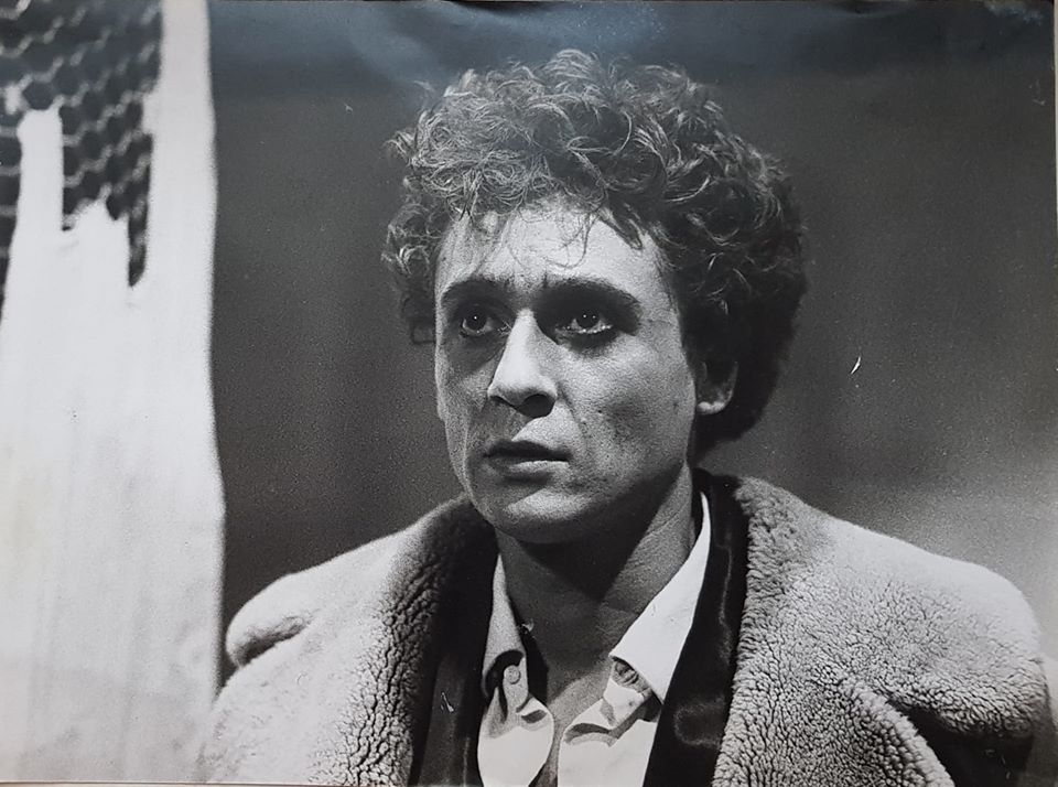 Michel Vigné au théâtre, jeune comédien — Archives